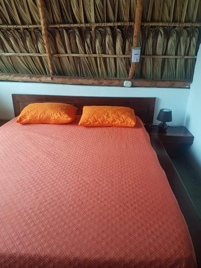 에스쿠인틀라 Mi Casa En La Playa B&B 외부 사진
