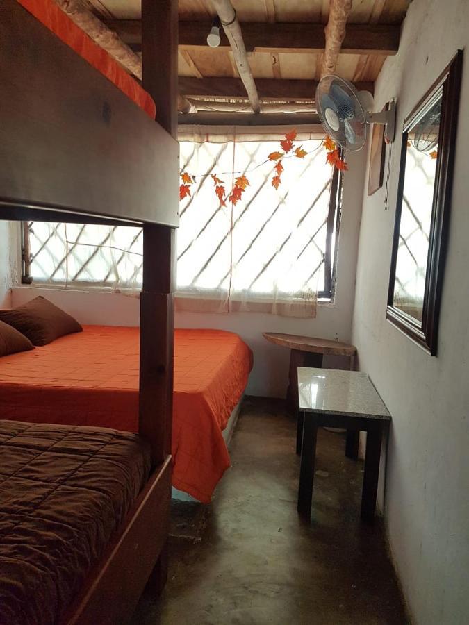 에스쿠인틀라 Mi Casa En La Playa B&B 외부 사진
