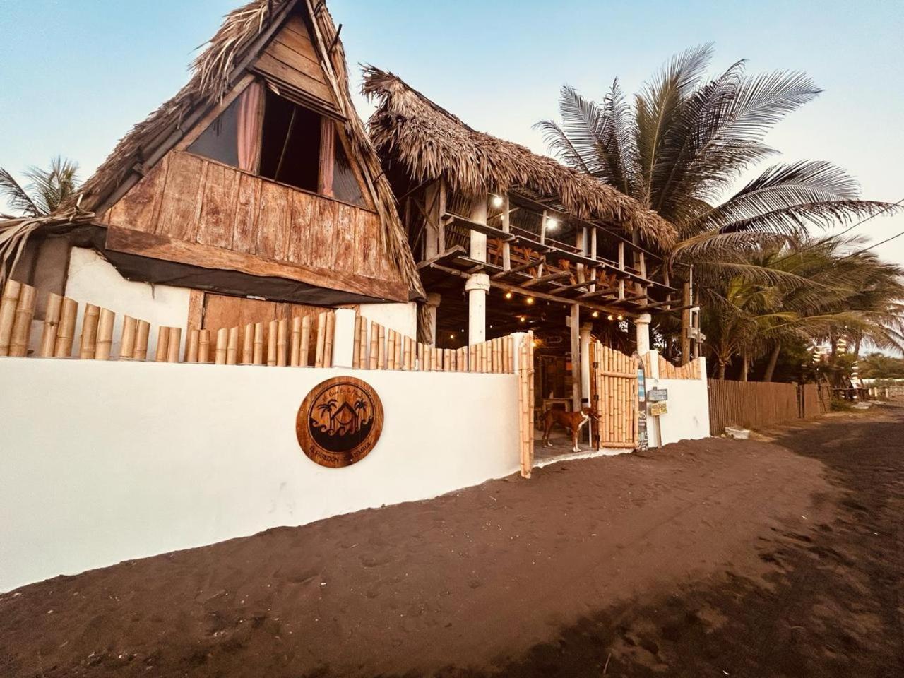 에스쿠인틀라 Mi Casa En La Playa B&B 외부 사진